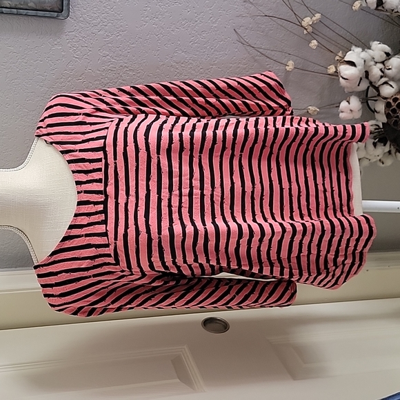 3/4 sleeve womens top. - Picture 1 of 4